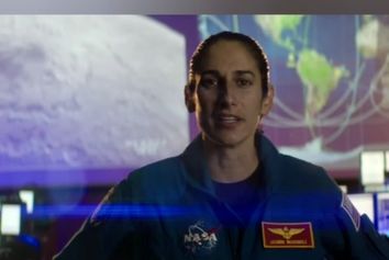 "یاسمن مقبلی" در فهرست
 ۱۳ نفره سفر به ماه و مریخ

