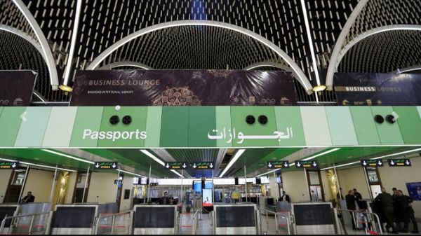 توقف پروازهای فرودگاه بغداد