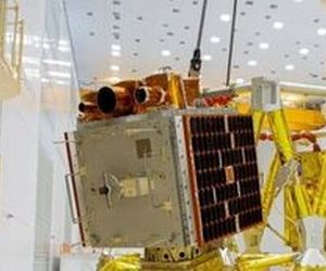 سه ماهواره جدید داخلی رونمایی شدند