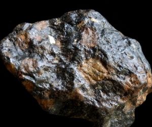 کشف نحوه شکل‌گیری آب در زمین با بررسی شهاب سنگ‌ها