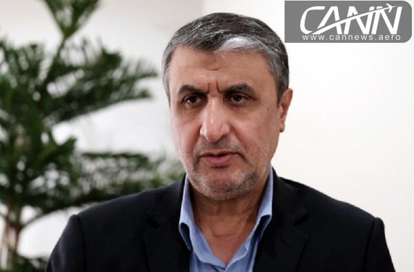 اسلامی: خدمات فرودگاهی از استاندارد لازم برخوردار نیست