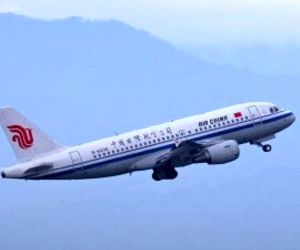 آمریکا ورود و خروج پروازهای مسافربری چین را ممنوع می‌کند