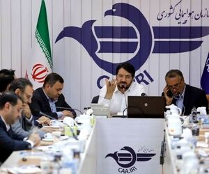 نشست هم اندیشی مدیران صنعت هوانوردی با حضور وزیر راه و شهرسازی برگزار شد