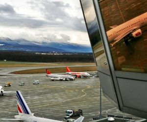 تعطیلی ۴ ساعته فرودگاه ژنو به دلیل انحراف از باند یک هواپیمای خصوصی