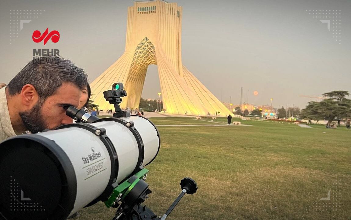 رخ‌نمایی ماه کامل در آسمان تهران