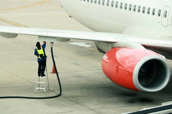 نرخ سوخت هواپیما 
در سال آینده ۳۰ درصد افزایش پیدا می‌کند