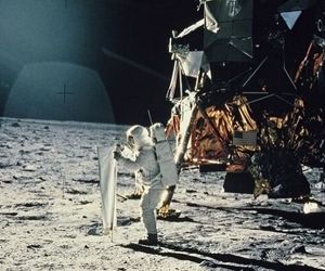 رقابت جهانی بر سر قاره هفتم