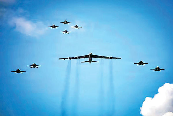 هشدار آمریکا به ناوبری هوایی در اطراف ونزوئلا