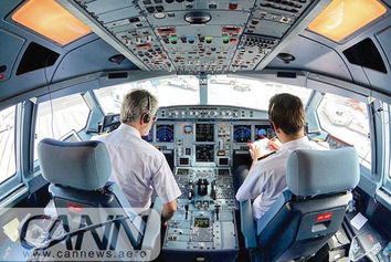 خروج خلبانان پس از فرار مغزها