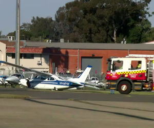 لحظات دلهره‌آور فرود اضطراری یک هواپیمای سبک در سیدنی استرالیا + فیلم

