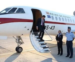 نقص فنی هواپیمای نخست وزیر اسپانیا؛ سفر سانچز به پاریس لغو شد