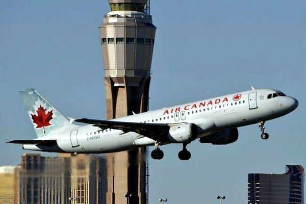 بازنشستگی اولین ایرباس A320 هواپیمایی کانادا