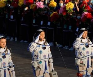 سه فضانورد چینی راهی ایستگاه فضایی چین شدند 