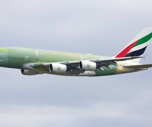 اولین پرواز آخرین ایرباس A380