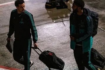 بروز نقص فنی جدی در هواپیمای "لیورپول"
و تأخیر ۴ ساعته در سفر به آلمان