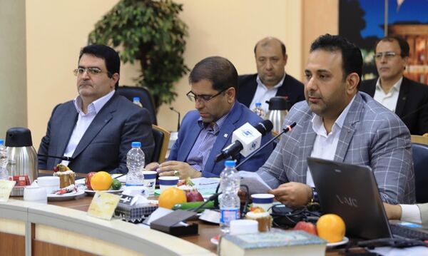 معرفی توفیق‌ها و برنامه‌های روابط عمومی شرکت فرودگاه‌ها در همایش مدیران