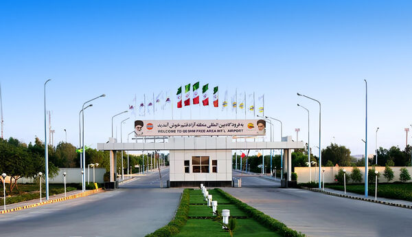 گردوخاک پروازهای قشم را مختل کرد