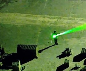 لیزرهای کوچک مردم تهدید بزرگ برای نیروی هوایی آمریکا!