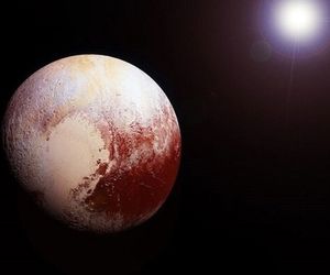 سفر به پلوتو با هواپیما بیش از ۸۰۰ سال طول می کشد!