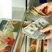 آغاز طرح تبدیل ارز گردشگران خارجی به «توریست‌کارت» ریالی در فرودگاه‌های ایران