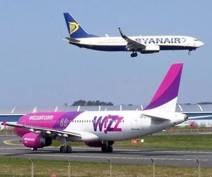 خطوط هواپیمایی ویز‌ ایر و رایان‌ایر تمامی پروازهای رفت و برگشت به لهستان را لغو می‌کنند