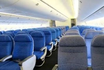 علت آبی بودن صندلی هواپیما