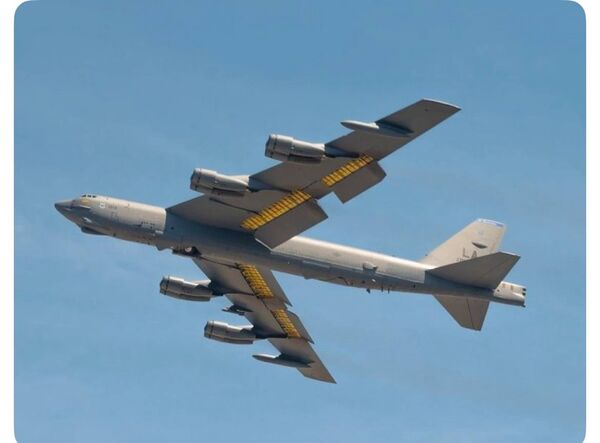 نصب موتورهای جدید و سامانه دیجیتال بر روی B-52 بعد از هفتاد سال