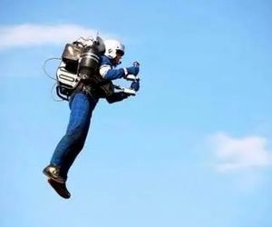 کوله‌پشتی پرنده چینی، رؤیای پرواز را واقعی کرد