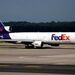 یک فروند MD-11 باربری مک‌دانل‌داگلاس به رجیستر N576FE با شماره پرواز FX-5986 به مقصد ممفیس پرواز می‌کرد که در نزدیکی کانادا هشدار تخلیه باتری دریافت کرد.