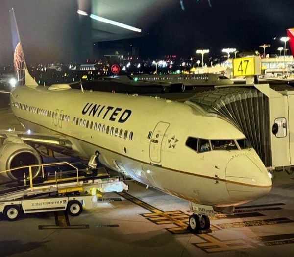 دستور خلبان به توقف پرواز  به دلیل خستگی خدمه