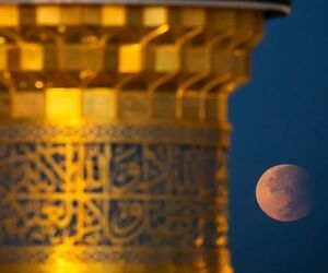 ماه گرفتگی در حرم امیرالمومنین(ع) +تصاویر 
